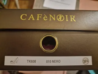 Scarpe donna Cafènoir nere tacco 38.5