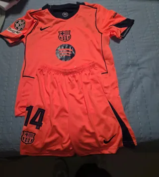 Camiseta y short Barça niño 3ª equipación - 12años