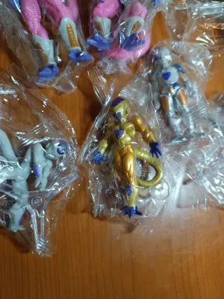 Lote 8 Figuras Freezer Dragon Ball