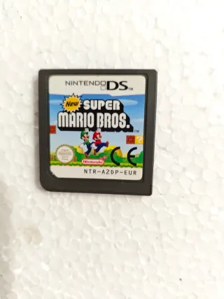 Nintendo DS Lite bianca + giochi