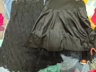Faldas negras con tul estilo vals.precio los dos