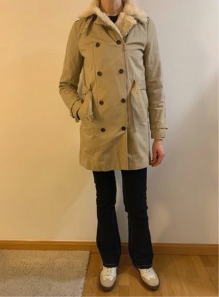 Abrigo beige forrado mujer Pull&Bear