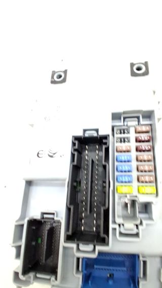 CAJA RELES / FUSIBLES FIAT 500 CABRIO (150)