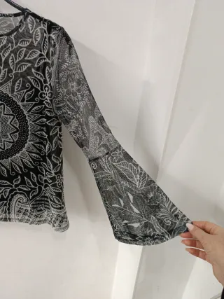 Blusa Desigual Estampada Manga Larga