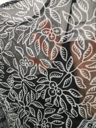 Blusa Desigual Estampada Manga Larga