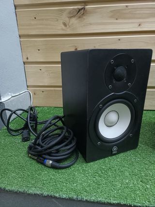 Monitores Yamaha HS50 Negros Activo envio por 180€