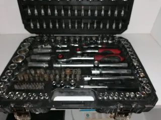 Juego vasos/carraca " CAROLUS"