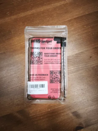 Funda Roja Samsung S22 MyGadget SIN ABRIR