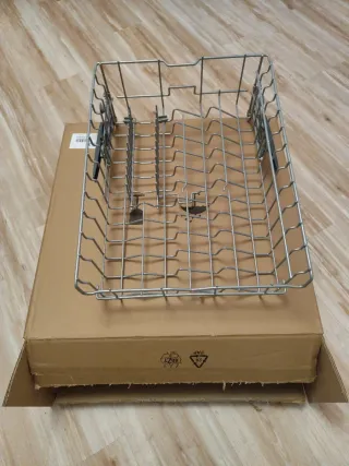 Cesta superior lavavajillas Bosch 45cm, nuevo