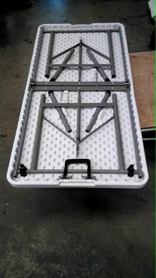 MESA PLEGABLE NUEVA Homelux 122 cm blanca