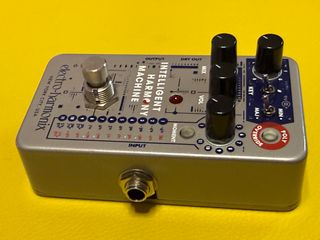 Electro-Harmonix Intelligent Harmony Machine