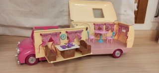 Caravana y Coche Sylvanian WoosZeez Families Rosa.