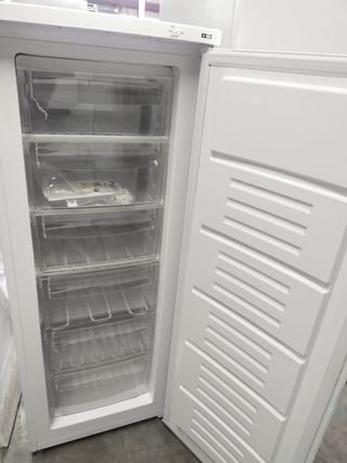 Congeladores verticales en oferta