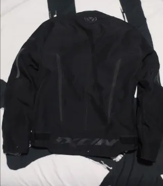 Chaqueta moto