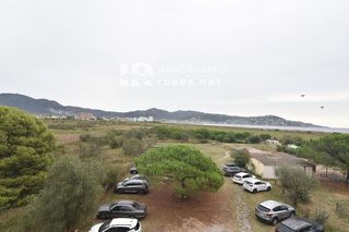 Piso en venta en Empuriabrava en Castelló d´Empúries