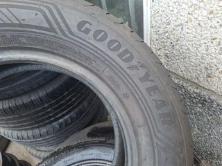 215 70 R16 100H Goodyear - 1 neumático +95%