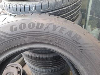 215 70 R16 100H Goodyear - 1 neumático +95%