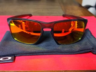 Occhiali da sole Oakley Sliver Polarizzati
