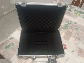 Maletín aluminio MR gris/plata