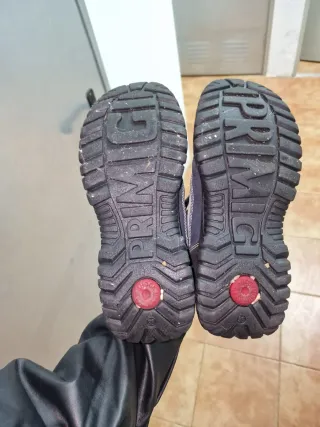 Botas de montaña Primigi, talla 38