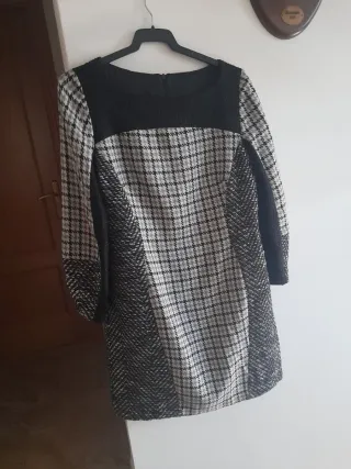 Vestido estampado pata de gallo y negro