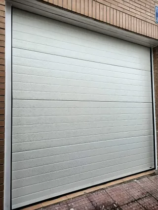 Instalación puertas de garaje