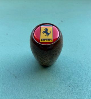 Pomo de cambio Ferrari