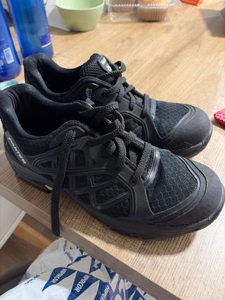 Zapatos técnicos hombre