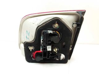 PILOTO TRASERO IZQUIERDO VOLKSWAGEN TOUAREG (7L6)