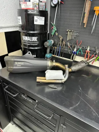 Escape Akrapovič TMAX