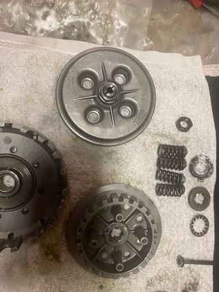 Maza Embrague AM6 Completa