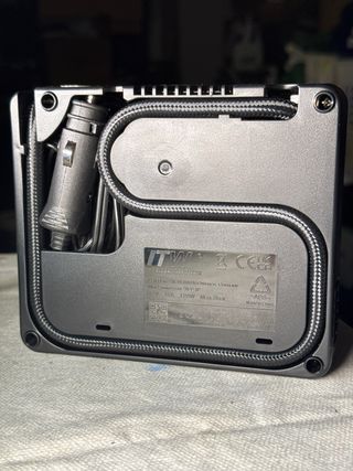 Compresor de aire para neumáticos 12V