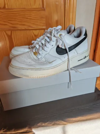 Nike Air Force 1