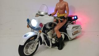Moto Policía 1/6
