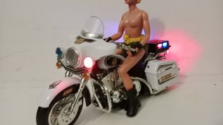 Moto Policía 1/6