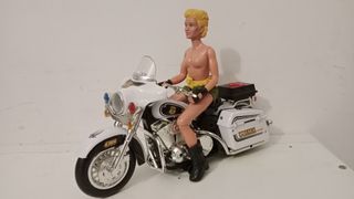 Moto Policía 1/6