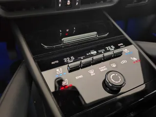 PORSCHE CAYENNE COUPE E-HYBRID NACIONAL RE-ESTRENO