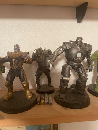 Figura Hulkbuster Marvel Resina Pintada