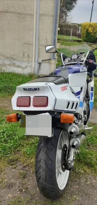 SUZUKI RGV250 VJ22