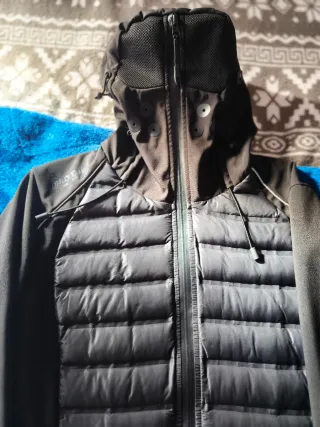 Chaqueta boxeur con capucha negra