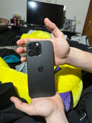 iPhone 16 Pro Max Negro/Gris