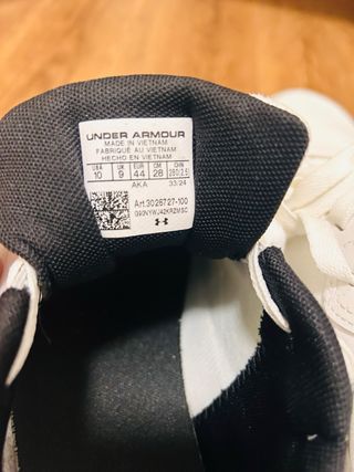 Under Armour Charged Edge Zapatillas Deportivas 44