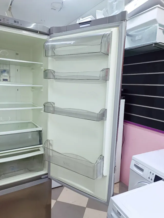 Frigorífico 'FAGOR' combi no frost