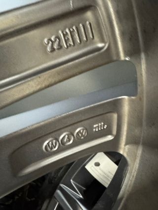 4 llantas Volkswagen de 18” neumáticos PIRELLI