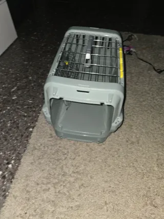 Transportín para gatos gris y amarillo