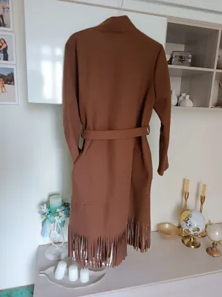 Cappotto donna marrone con frange