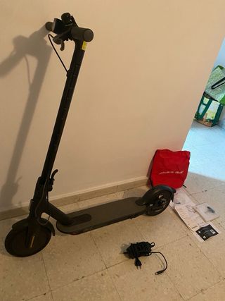 Patinete Eléctrico Xiaomi Essential