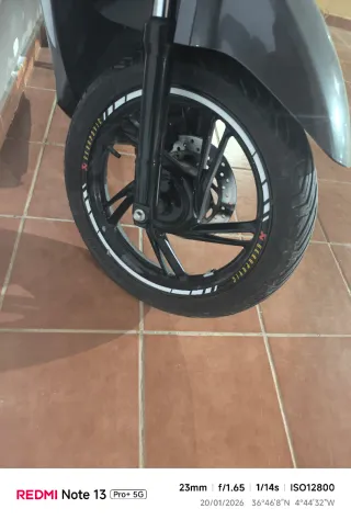 Honda SH 125i Scooter Automática