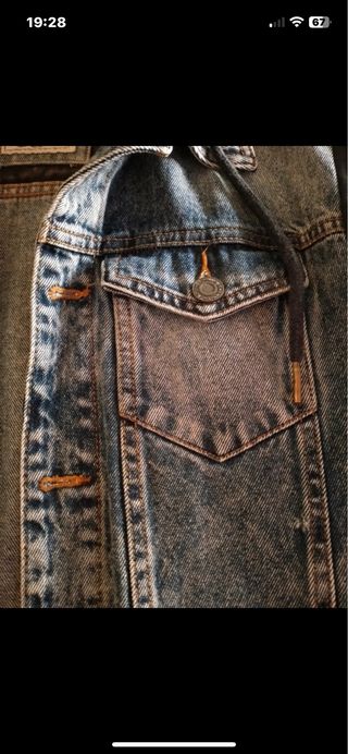 Chaqueta vaquera con capucha