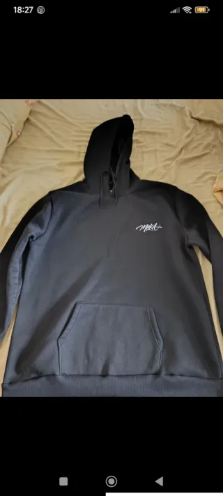 Sudadera Maka Negra Mujer